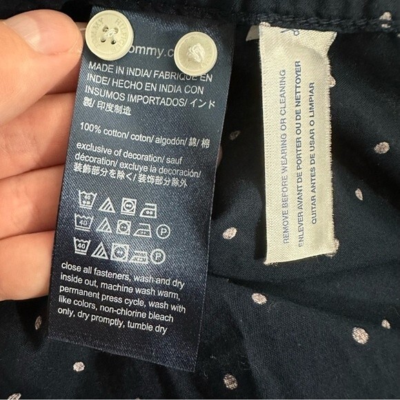 Tommy Hilfiger Navy & White Polka Dot Button-Up Blouse Size Medium - Picture 12 of 14